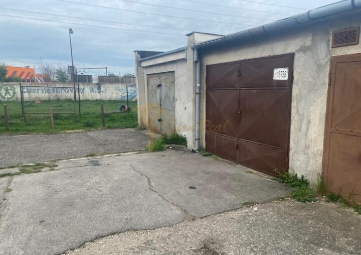 Predaj garáže s pozemkom na Astronomickej ulici, Ružinov