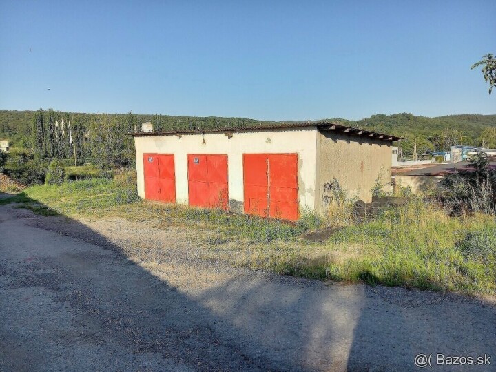 Na predaj trojgaráž 55m2 v Košiciach