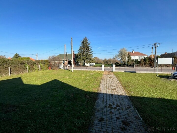 Predaj garáže a pozemku v Ivanke pri Nitre
