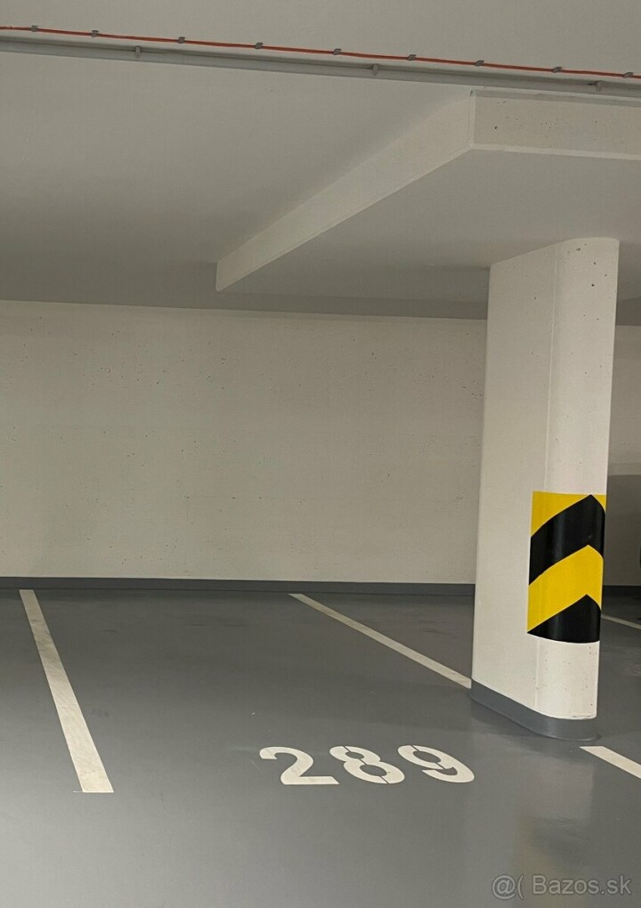 Prenájom vnútorného parkovacieho miesta, rezidencia Albelli
