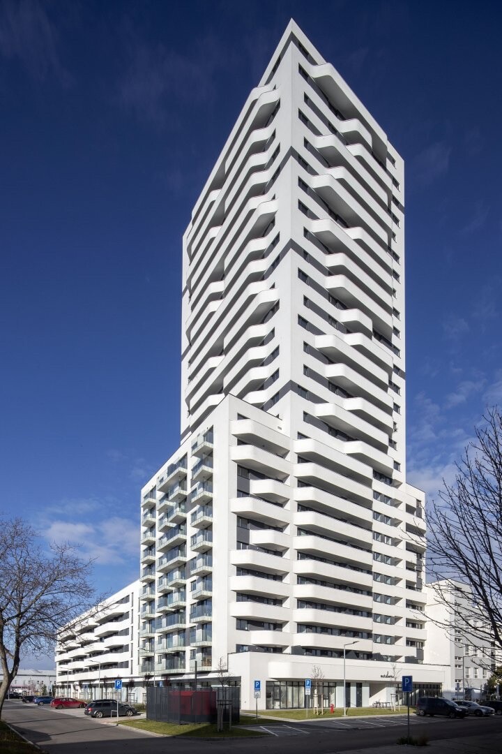 Prenájom garážového státia v bytovom dome Matadorka v Petržalke