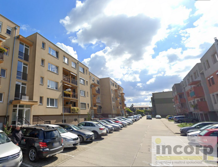 Predaj garážového parkovacieho miesta na Štefana Majera 4, Záhorská Bystrica