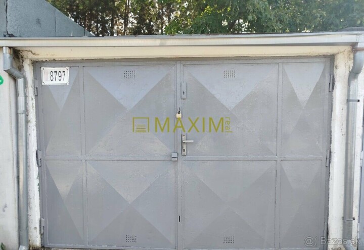 Predaj garáže s montážnou jamou a pozemkom v Krasňanoch