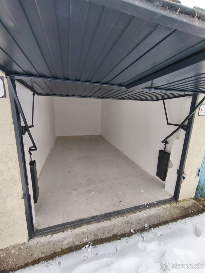 Dlhodobý prenájom garáže 19m² na Vápenickej ulici