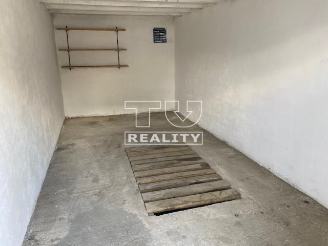 Predaj garáže o výmere 20 m² v Trenčíne