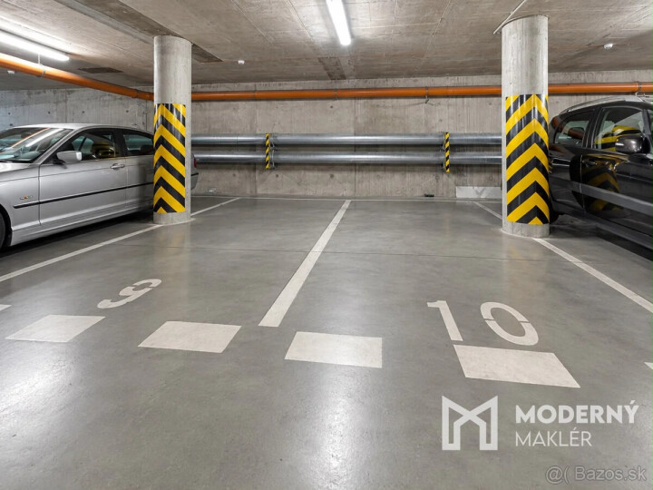 Na predaj kryté parkovacie státie č. 10 v Bratislave – Nové Mesto