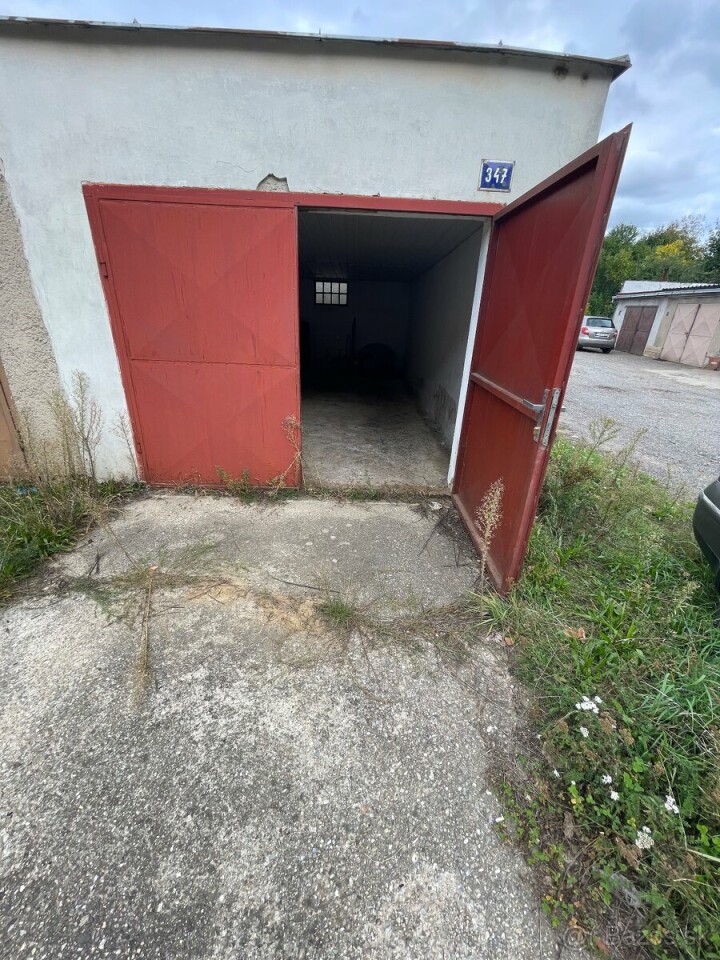 Murovaná garáž na predaj v P. O. Hviezdoslava
