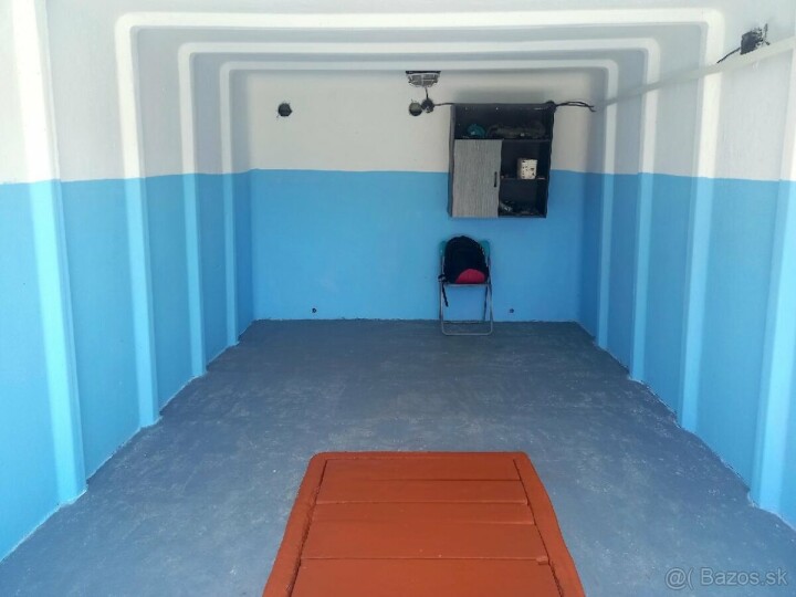 Dlhodobý prenájom garáže v Skalici s montážnou jamou