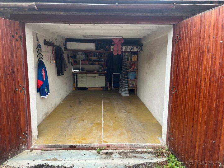 Prenájom garáže s elektrinou v centre mesta