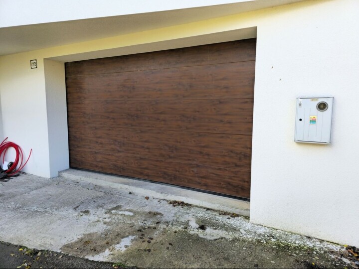 Predaj skolaudovanej veľkej garáže v Bytčici