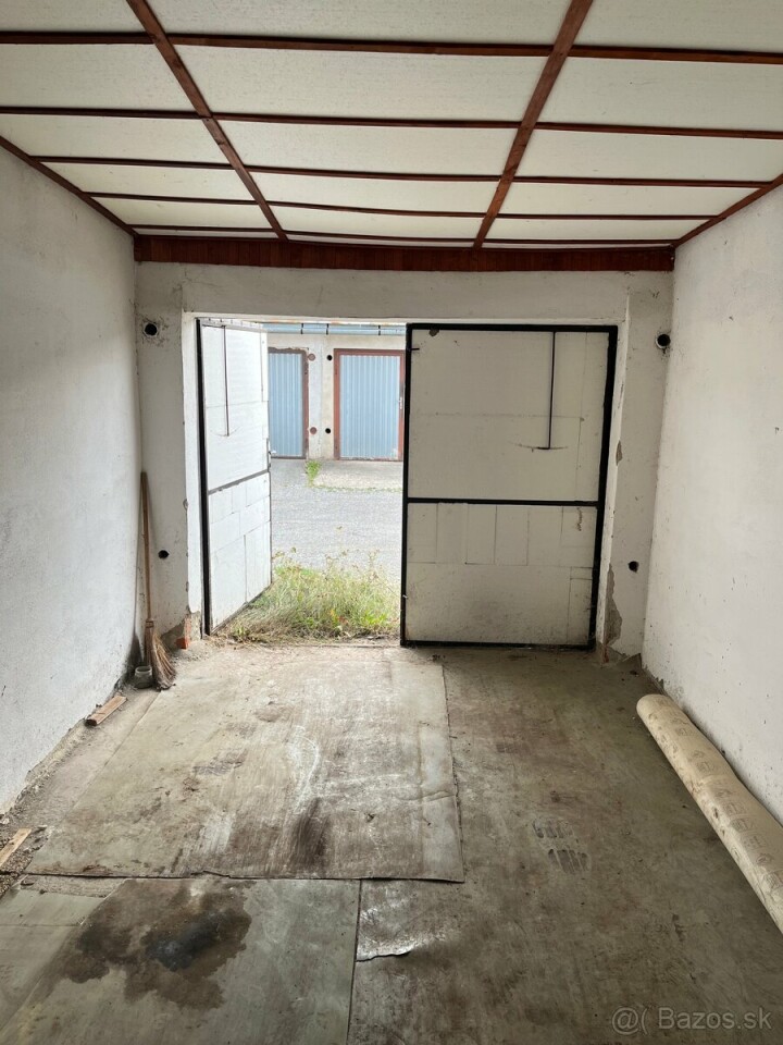 Na predaj murovaná garáž v Svidníku na Karpatskej ulici