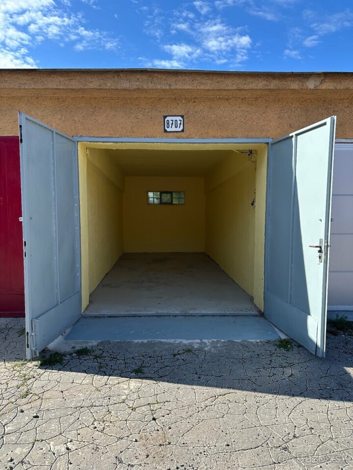 Garáž na prenájom na Pavlovicovom námestí v Prešove