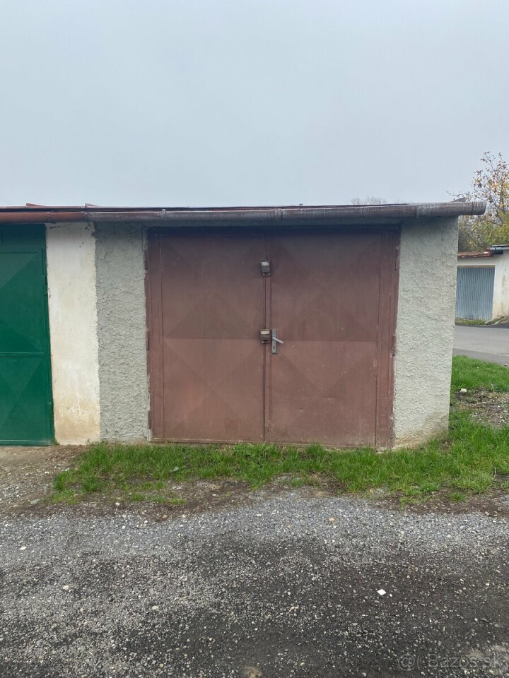 Predaj garáže na Malinovského ulici v Lučenci