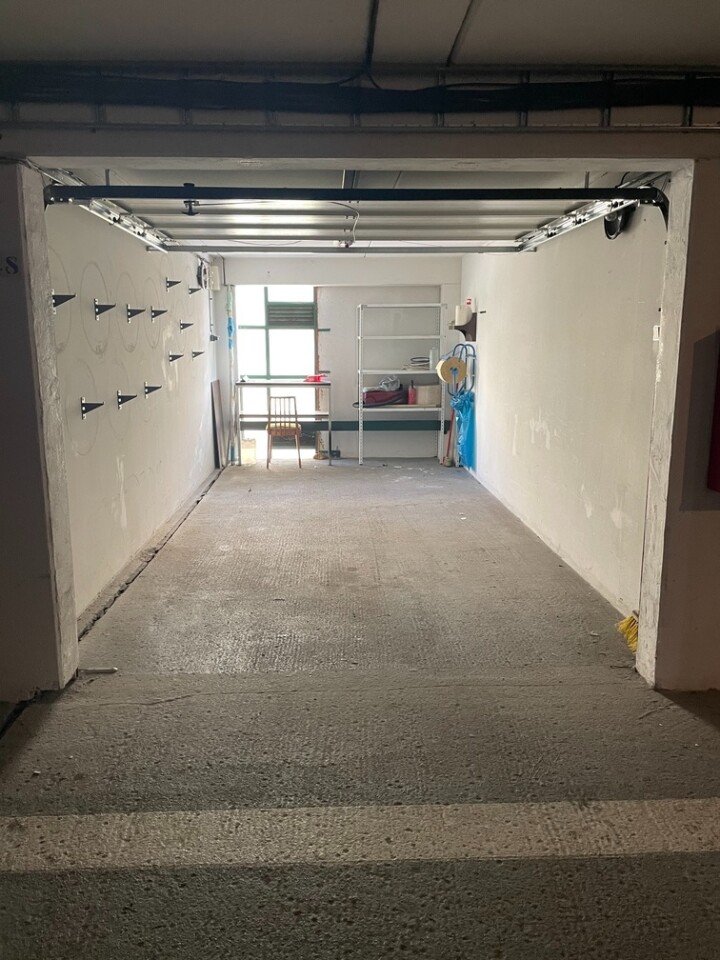 Prenájom samostatnej garáže v Petržalke na Wolkrovej ulici