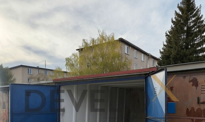 Predaj murovaná garáž na Partizánskej ulici v Malackách