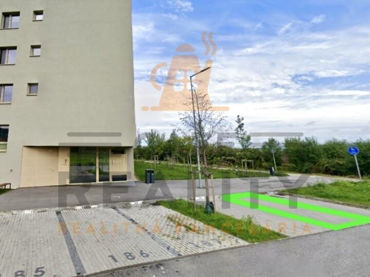 Prenájom vonkajšieho parkovacieho miesta v Bratislave - BORY