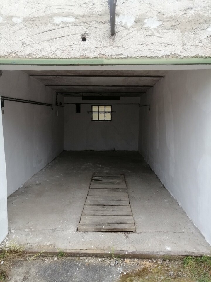 Garáž na dlhodobý prenájom so všetkými vybaveniami