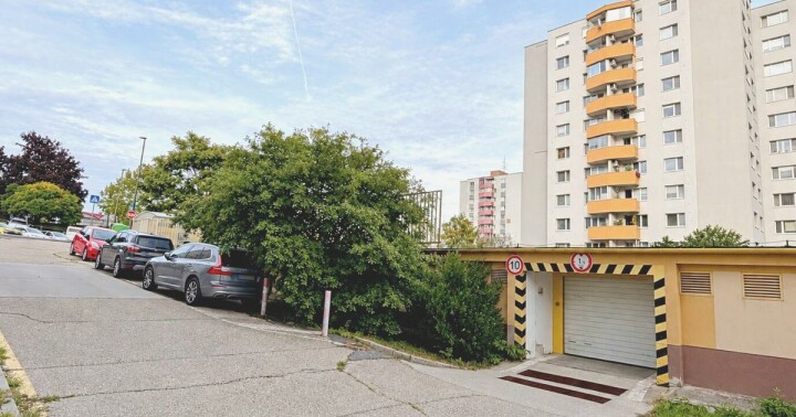 Na predaj: Garáž v garážovom dome na Veternicovej ulici, BA IV.