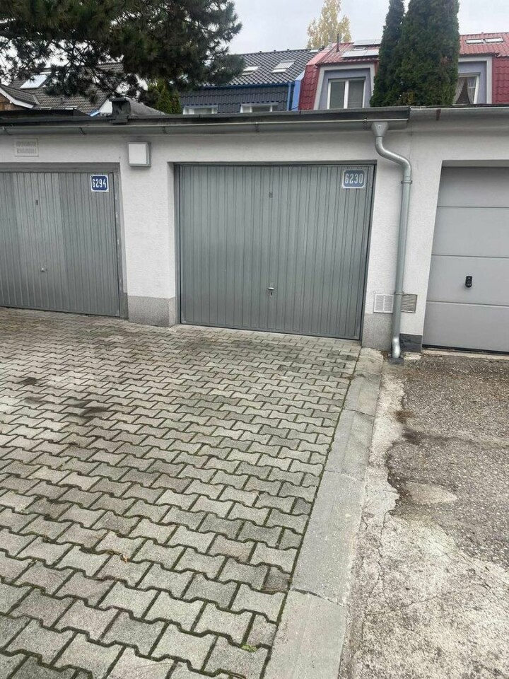 Prenájom garáže v garážovom rade na Púpavovej ulici