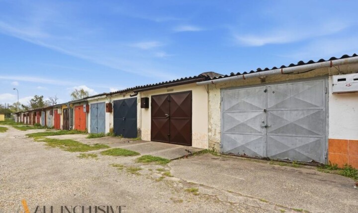 Na predaj samostatná garáž v Komárne na Hviezdnej ulici