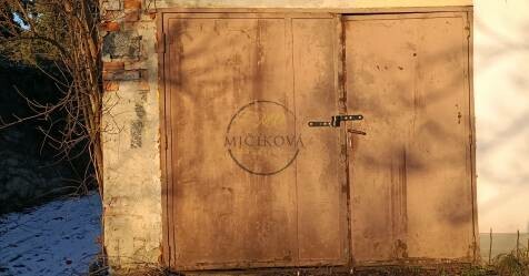 Na predaj murovaná garáž 20 m2 na Fabrickej ulici v Nitre