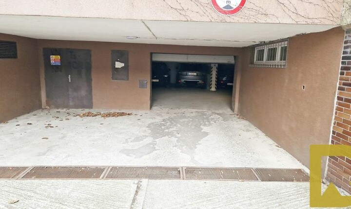 Prenájom garážového státia na Grösslingovej ulici