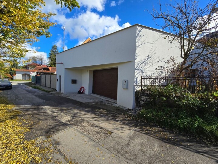 Predaj skolaudovanej garáže s pozemkom 156 m2 v Bytčici