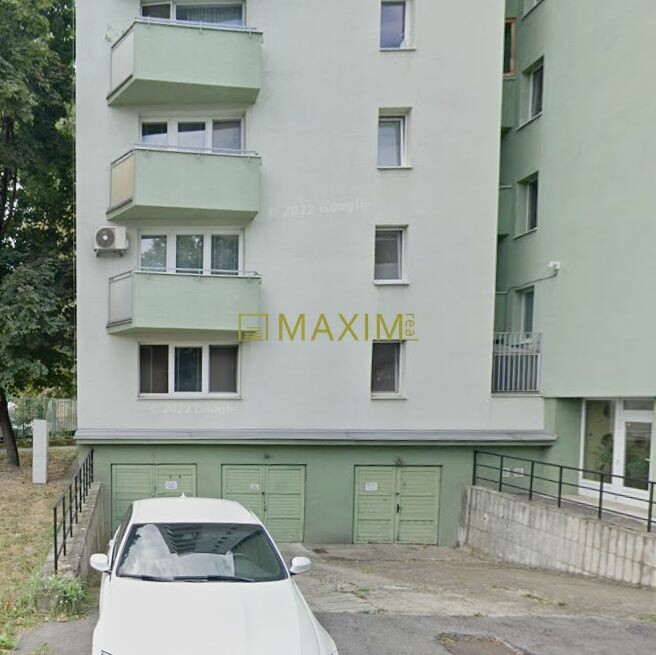 Na predaj samostatná garáž na ulici Ružová dolina v Bratislave