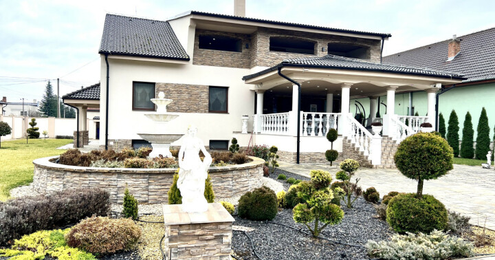 Na predaj zrekonštruovaná garáž v Dunajskej Strede na Nevädzovej ulici