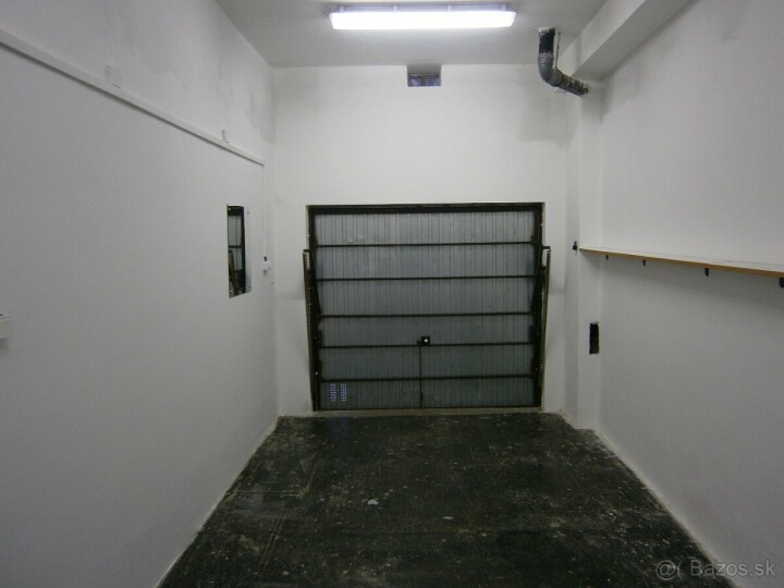 Prenájom väčšej samostatnej garáže v Petržalke