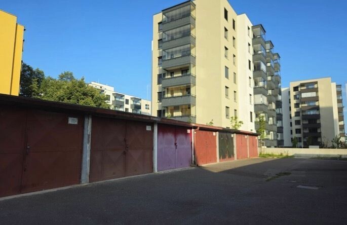 Garáž na predaj v Rači s rozlohou 18 m²