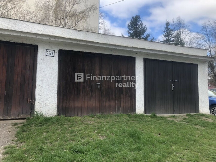 Predaj garáže s pozemkom v Sečovciach na Štúrovej ulici