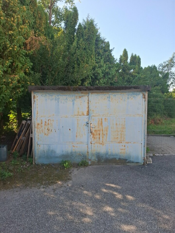 Predaj prefabrikovanej betónovej garáže v Banskej Bystrici