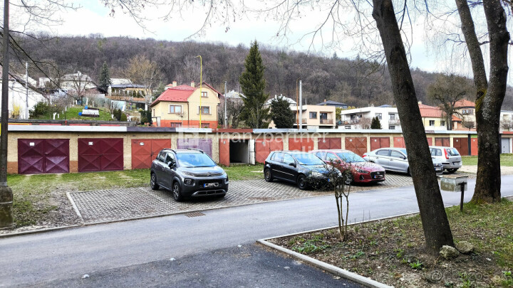 Garáž na predaj v Humennom s vysokým dopytom