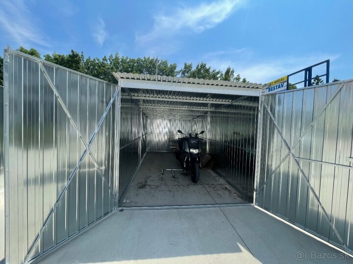 Na predaj plechová garáž v Malackách