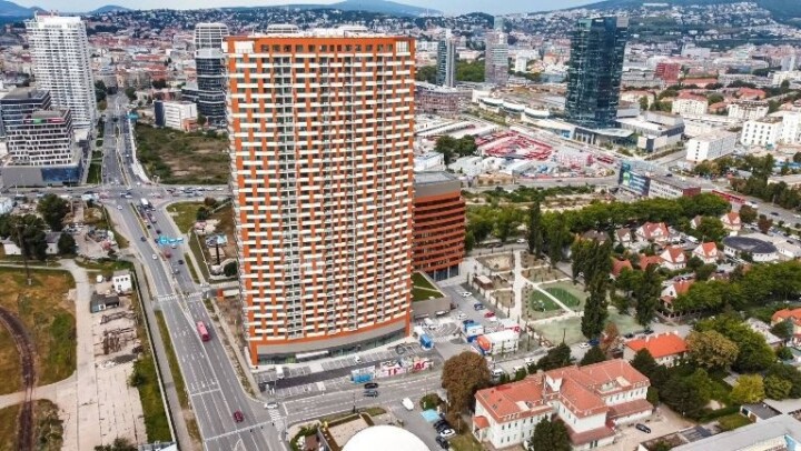 Prenájom garážového státia v objekte Klingerka na Súkenníckej ulici