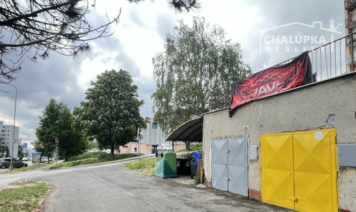 Prenájom: Garáž 16 m2 na ul. Generála Svobodu v Trenčíne - Juh II