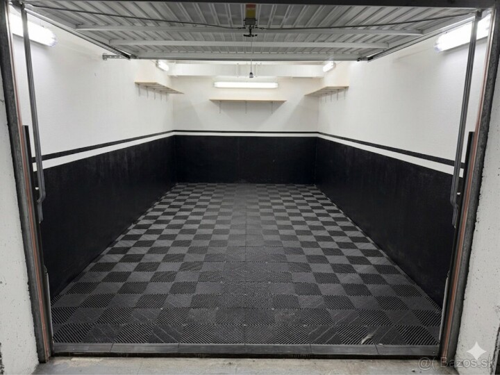 Samostatná podzemná garáž v Dúbravke - po kompletnej rekonštrukcii, 16 m²