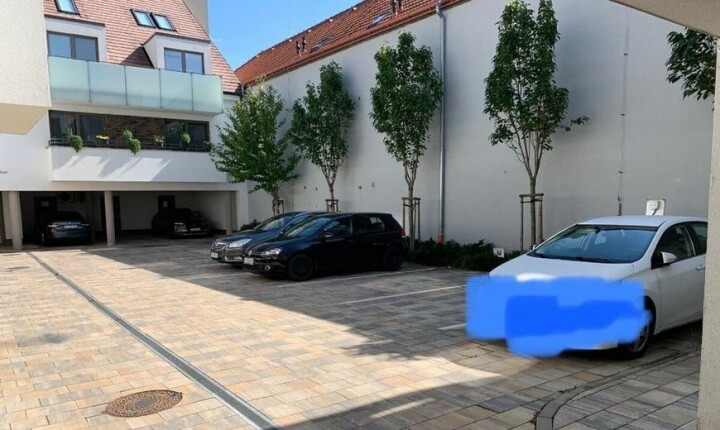 Prenájom parkovacieho miesta v uzavretom dvore v Trnave