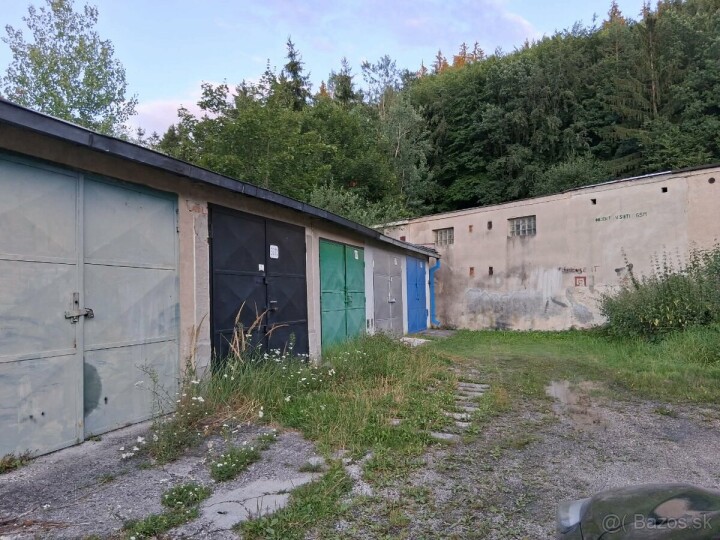 Garáž na predaj v Čiernych Hájoch