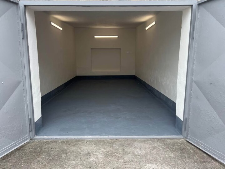 Predaj zrekonštruovanej garáže na ul. Veľký rad v Komárne