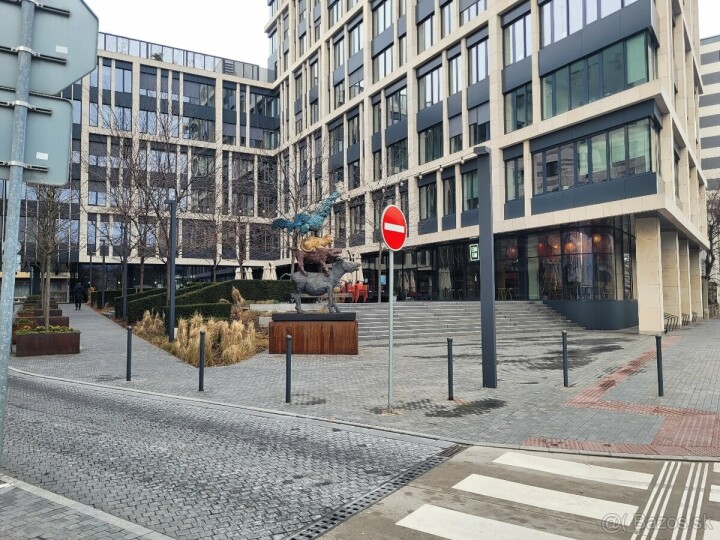 Parkovacie státie na prenájom v rezidencii Blumental