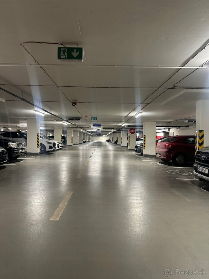 Prenájom parkovacieho miesta v podzemnej garáži Sky Park