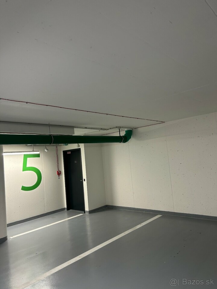 Prenájom vnútorného parkovacieho miesta v rezidencii Albelli, Košice