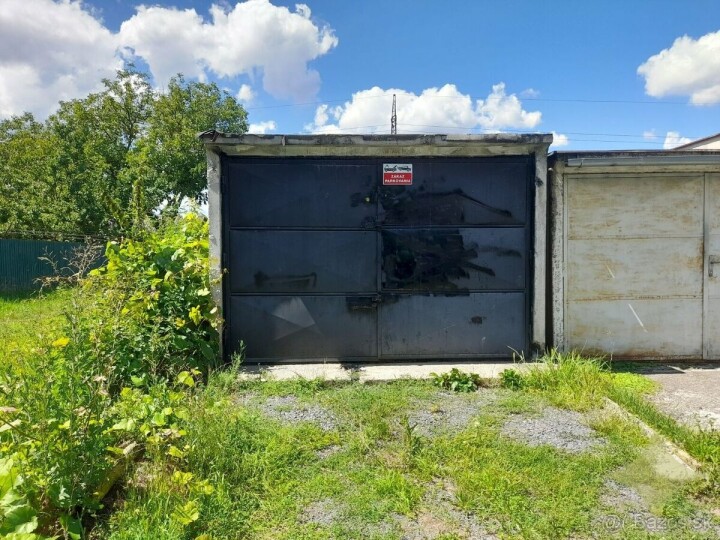 Betónová prenášacia garáž na predaj v Lučenci