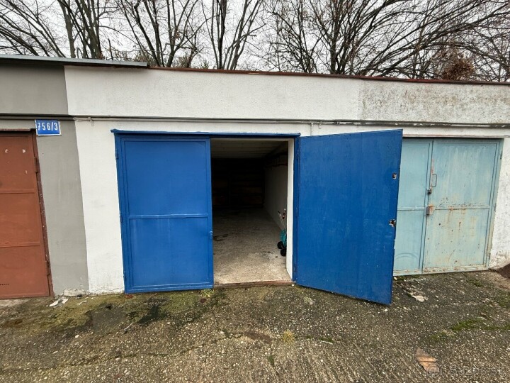 Garáž na prenájom na Teplickej ulici