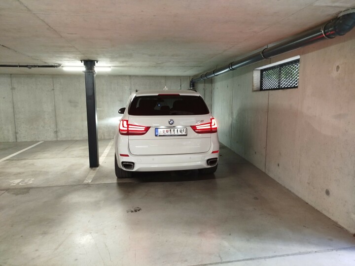 Extra Široké parkovacie miesto - Košice Centrum