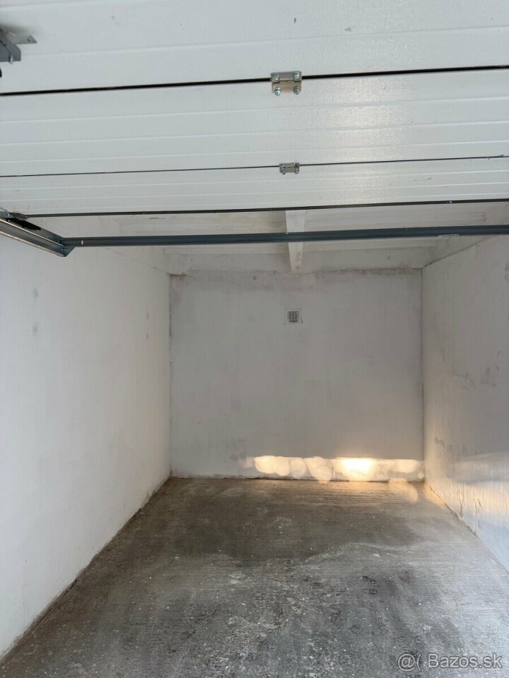 Prenájom samostatnej murované garáže na Koceľovej ulici