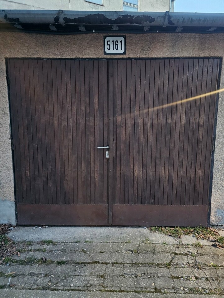 Prenájom garáže s elektrinou v širšom centre