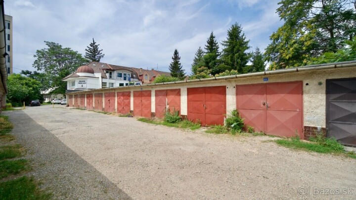 Prenájom garáže s elektrinou v centre mesta